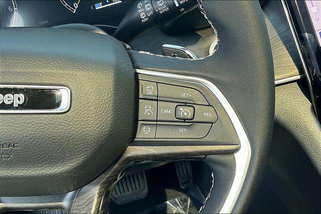 new 2025 Jeep Grand Cherokee car, priced at $50,385