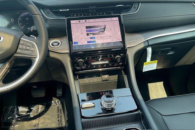 new 2025 Jeep Grand Cherokee car, priced at $50,385
