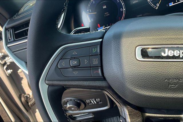 new 2025 Jeep Grand Cherokee car, priced at $50,385