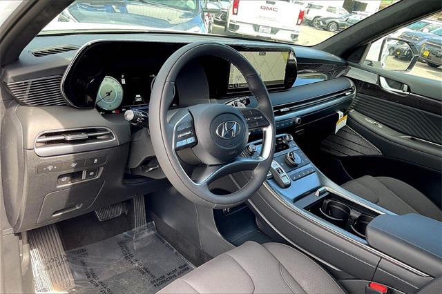 new 2025 Hyundai Palisade car, priced at $54,705