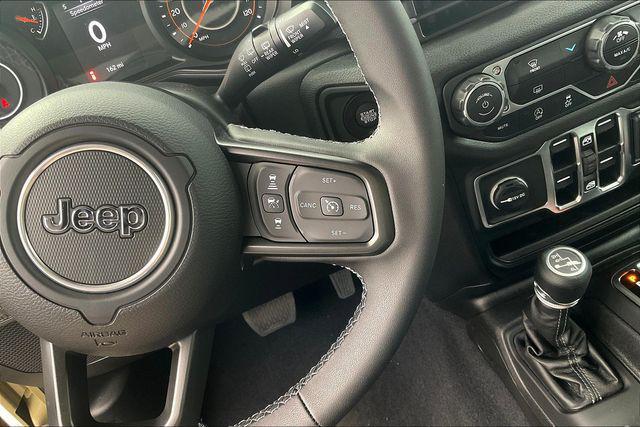new 2025 Jeep Wrangler car, priced at $45,850