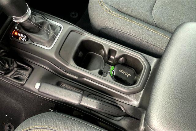 new 2025 Jeep Wrangler car, priced at $45,850