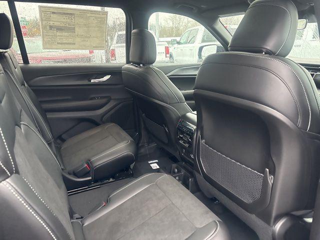 new 2025 Jeep Grand Cherokee L car, priced at $46,875