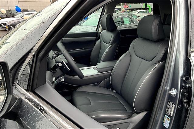 new 2025 Hyundai Palisade car, priced at $46,275