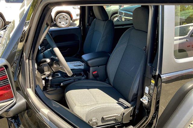 new 2025 Jeep Wrangler car, priced at $51,092