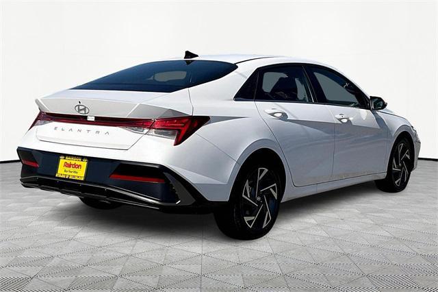 new 2025 Hyundai Elantra car, priced at $26,890