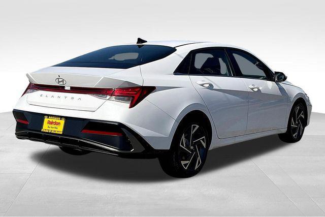 new 2025 Hyundai Elantra car, priced at $26,340