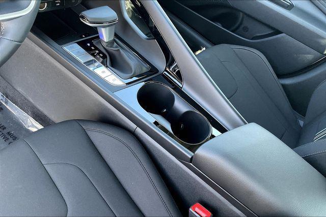 new 2025 Hyundai Elantra car, priced at $26,340