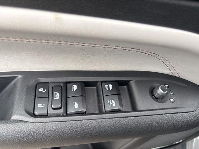 used 2024 Jeep Compass car, priced at $23,991