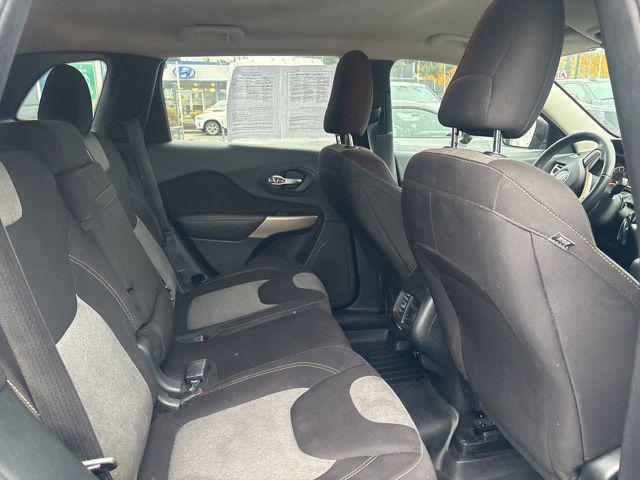 used 2018 Jeep Cherokee car, priced at $9,401