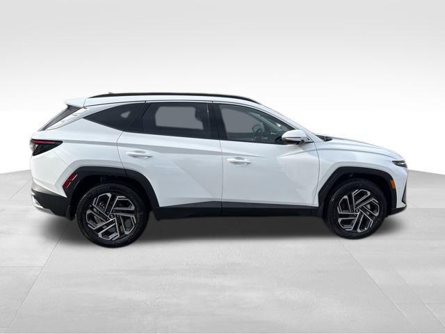 new 2026 Hyundai TUCSON Hybrid car, priced at $44,620