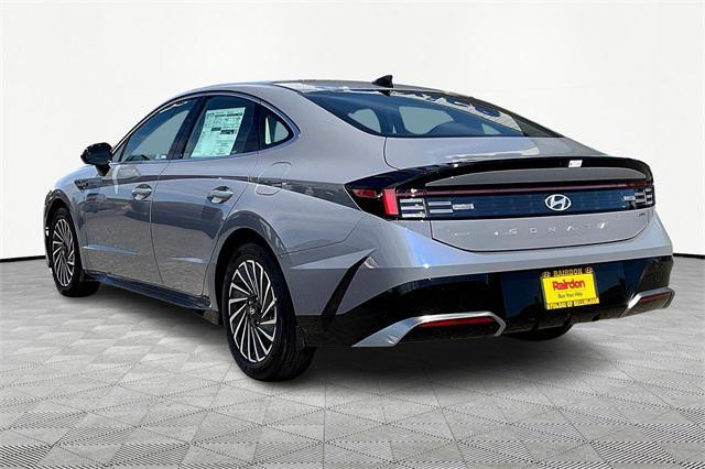 new 2025 Hyundai Sonata Hybrid car, priced at $31,748