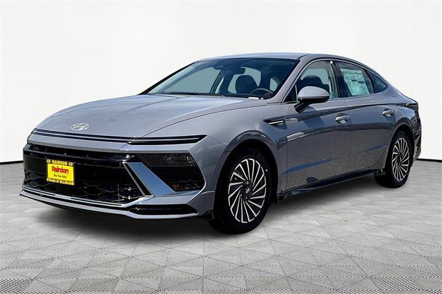 new 2025 Hyundai Sonata Hybrid car, priced at $31,748