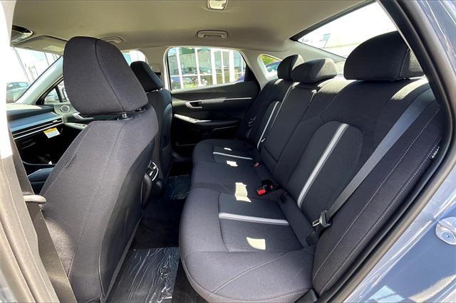 new 2025 Hyundai Sonata Hybrid car, priced at $31,748