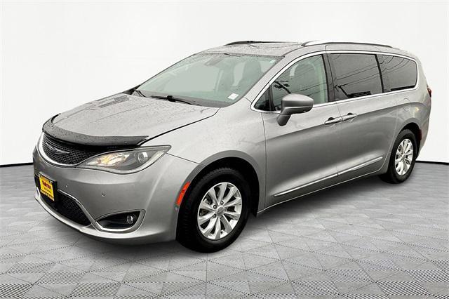 used 2018 Chrysler Pacifica car, priced at $19,000