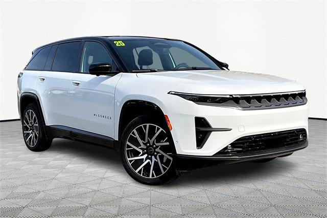 new 2025 Jeep Wagoneer S car, priced at $56,174
