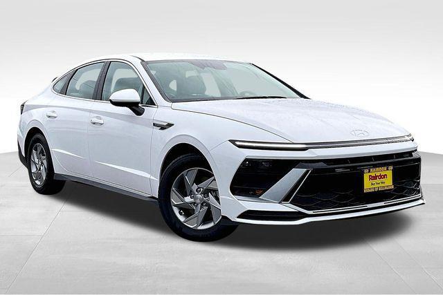 new 2025 Hyundai Sonata car, priced at $25,810