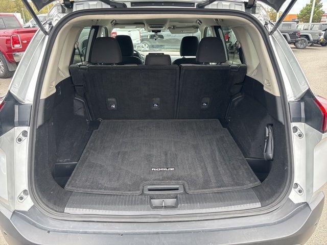 used 2022 Nissan Rogue car, priced at $22,400