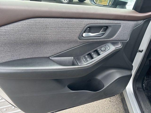 used 2022 Nissan Rogue car, priced at $22,400