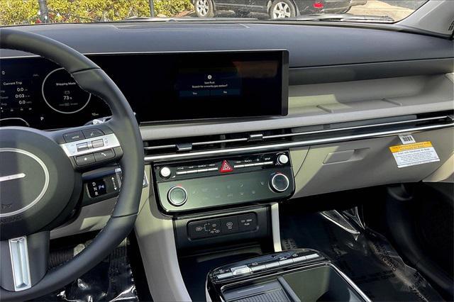 new 2025 Hyundai TUCSON Hybrid car, priced at $37,299
