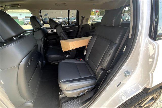 new 2026 Hyundai Santa Fe car, priced at $45,425