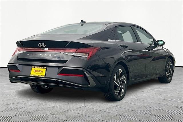 new 2024 Hyundai Elantra car, priced at $27,015