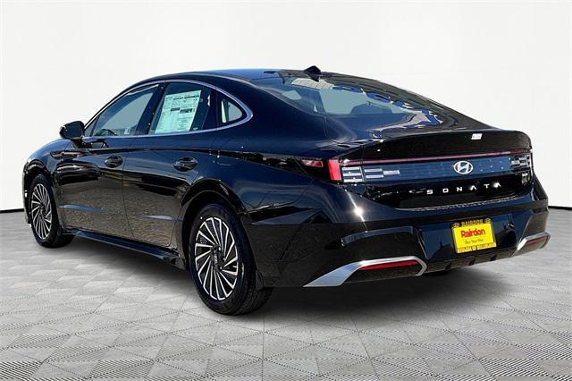 new 2025 Hyundai Sonata Hybrid car, priced at $31,748