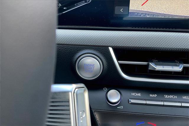 new 2025 Hyundai Sonata Hybrid car, priced at $31,748