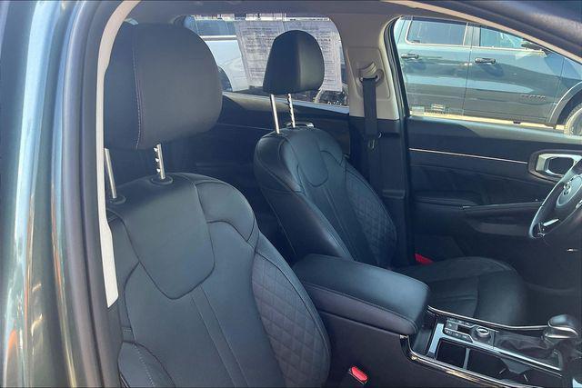 used 2021 Kia Sorento car, priced at $27,500