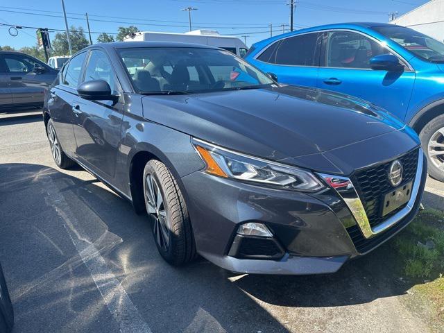 used 2022 Nissan Altima car, priced at $22,991