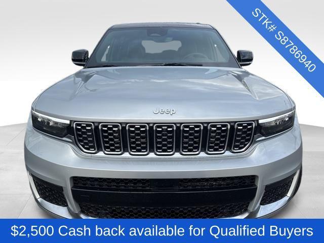 new 2025 Jeep Grand Cherokee L car, priced at $66,035