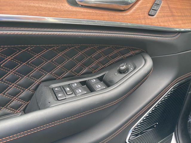 new 2025 Jeep Grand Cherokee L car, priced at $66,035