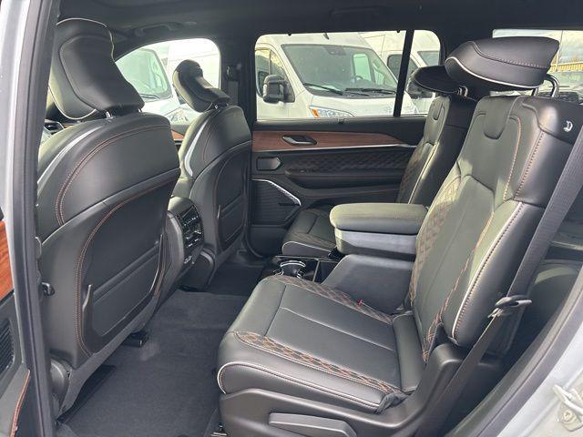 new 2025 Jeep Grand Cherokee L car, priced at $66,035