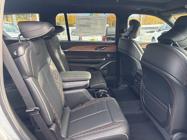 new 2025 Jeep Grand Cherokee L car, priced at $66,035