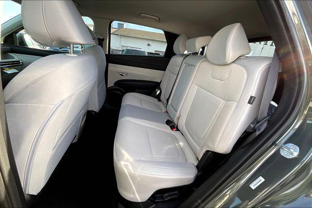 new 2025 Hyundai TUCSON Hybrid car, priced at $28,400