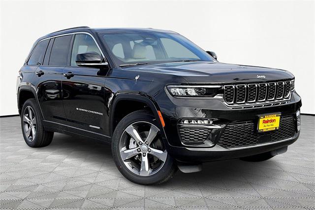 new 2024 Jeep Grand Cherokee car, priced at $50,430