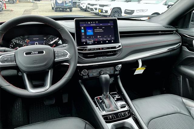 new 2025 Jeep Compass car, priced at $31,585