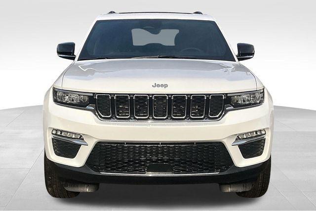 new 2025 Jeep Grand Cherokee car, priced at $47,165
