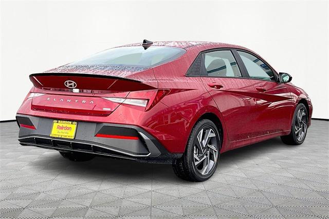 new 2025 Hyundai Elantra car, priced at $29,180