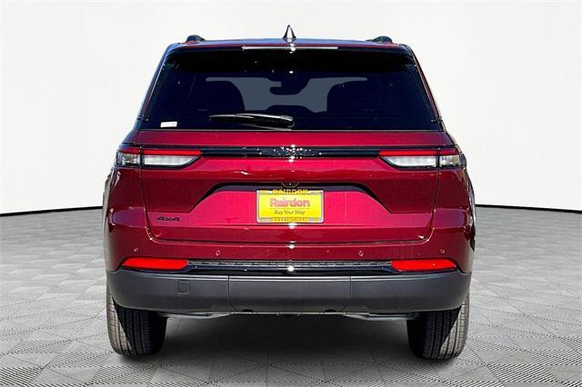 new 2025 Jeep Grand Cherokee car, priced at $42,710