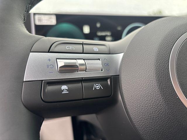 new 2026 Hyundai TUCSON Hybrid car, priced at $40,275