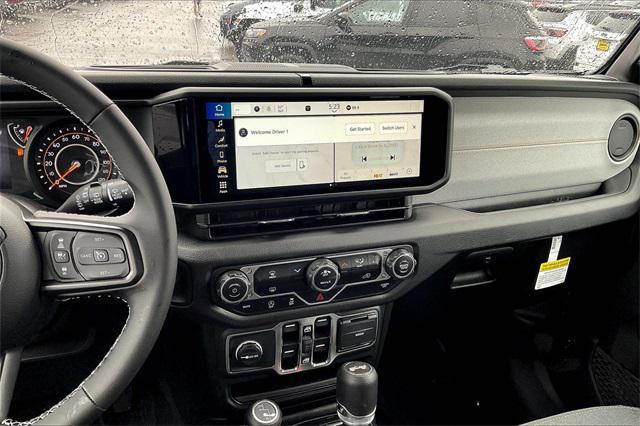new 2025 Jeep Wrangler car, priced at $47,050