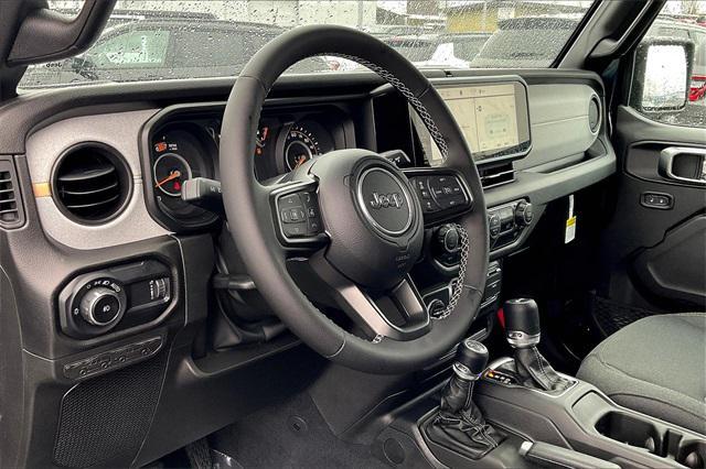 new 2025 Jeep Wrangler car, priced at $47,050