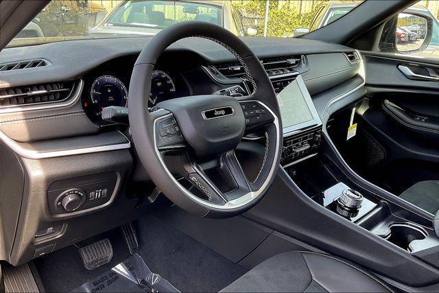 new 2025 Jeep Grand Cherokee L car, priced at $46,225