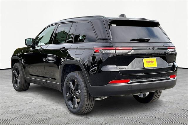 new 2025 Jeep Grand Cherokee car, priced at $49,921
