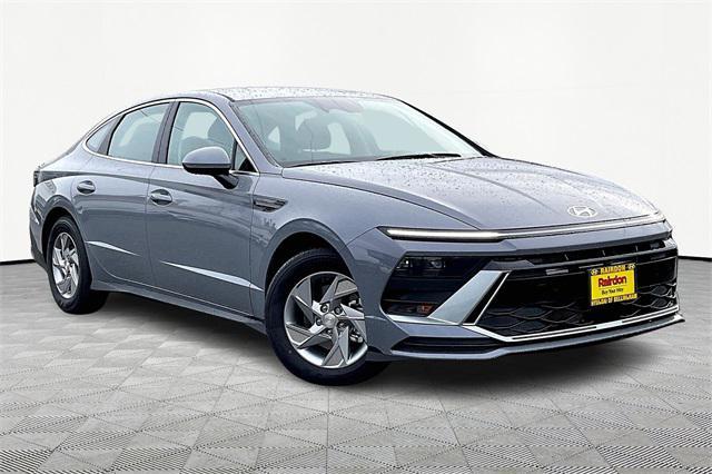 new 2025 Hyundai Sonata car, priced at $27,360