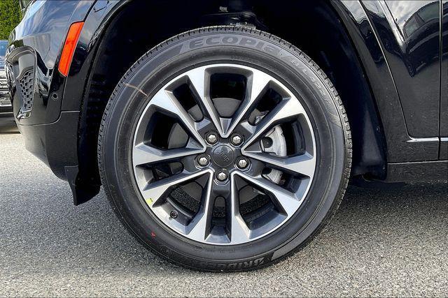 new 2025 Jeep Grand Cherokee L car, priced at $59,085