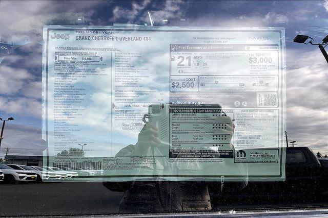 new 2025 Jeep Grand Cherokee L car, priced at $59,085