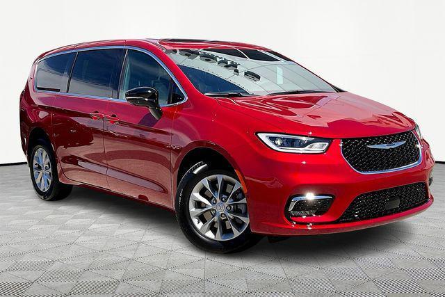 new 2025 Chrysler Pacifica car, priced at $41,860