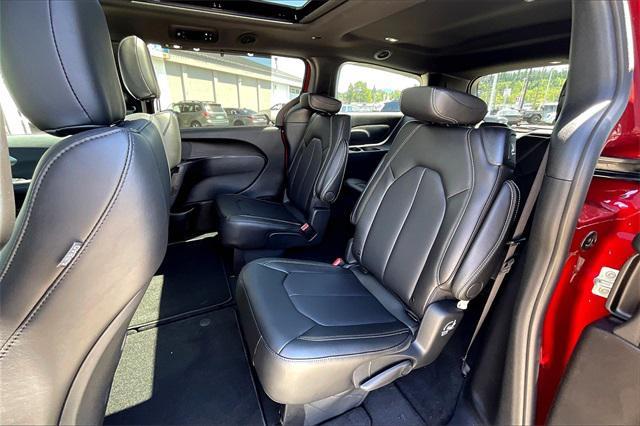 new 2025 Chrysler Pacifica car, priced at $46,863